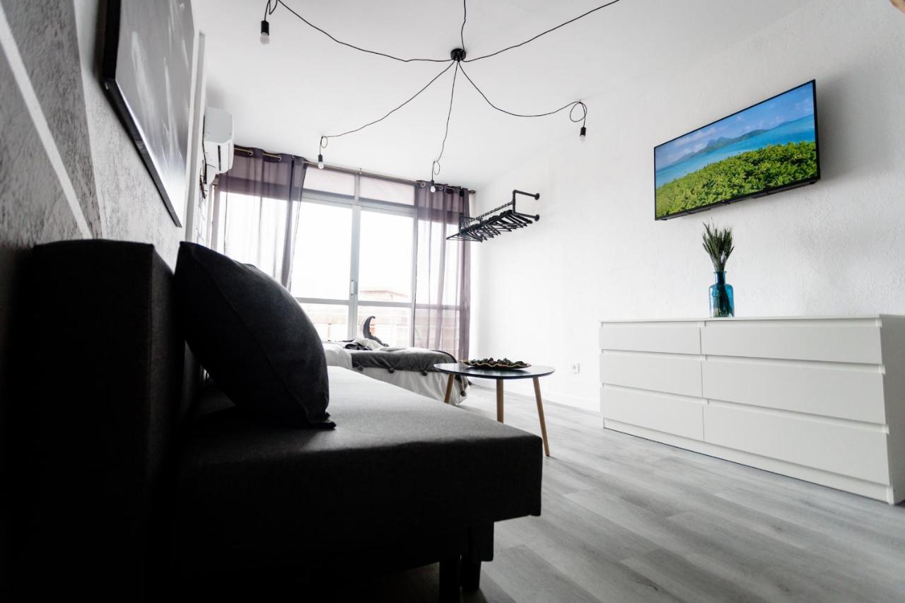 Modern Studio With See And City View Benidorm Exterior photo